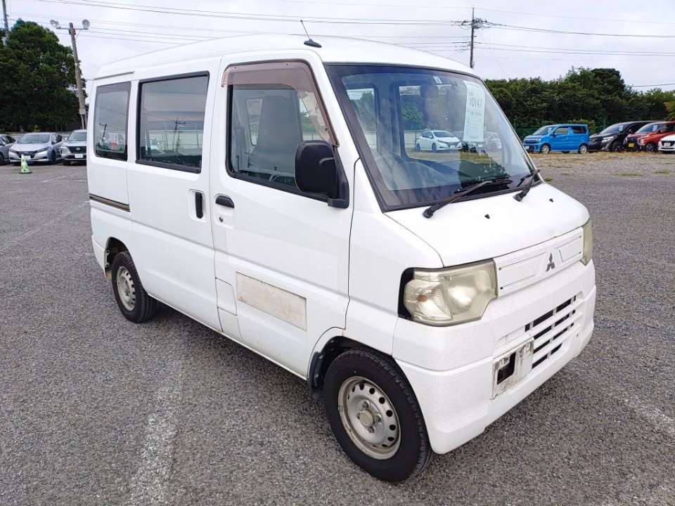 MITSUBISHI MINICAB