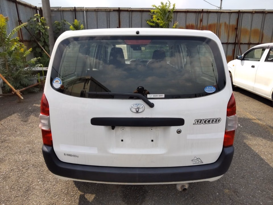 TOYOTA PROBOX
