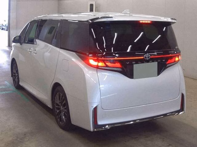 TOYOTA VELLFIRE