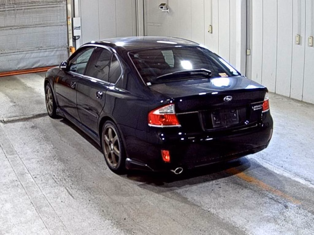 SUBARU LEGACY B4