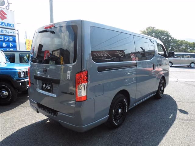 NISSAN NV350 CARAVAN