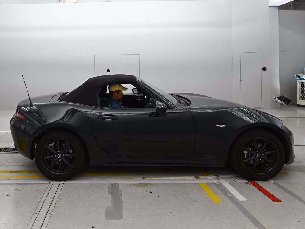 MAZDA ROADSTER