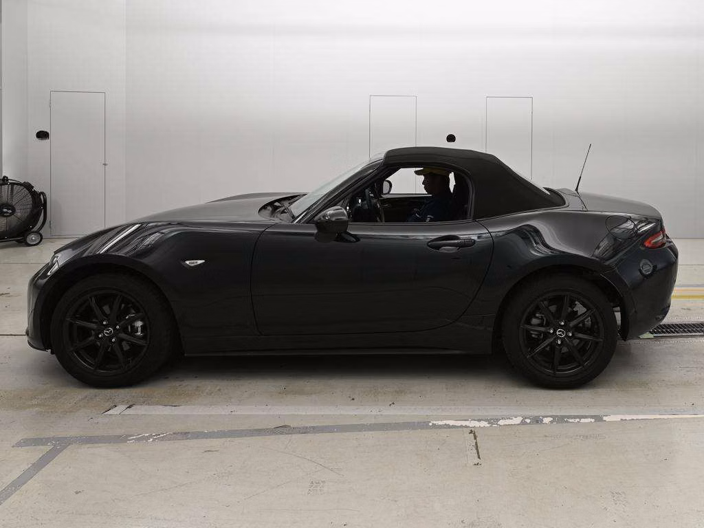 MAZDA ROADSTER