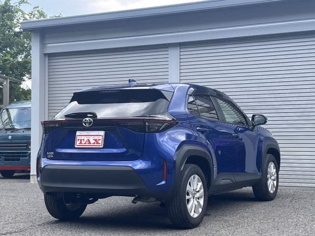 TOYOTA YARIS CROSS
