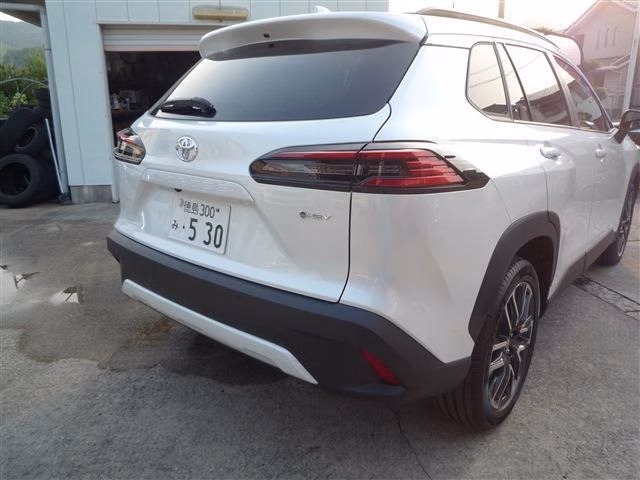 TOYOTA COROLLA CROSS