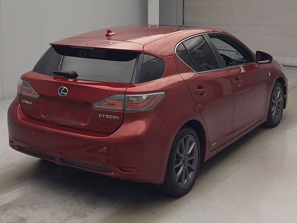 LEXUS CT200H