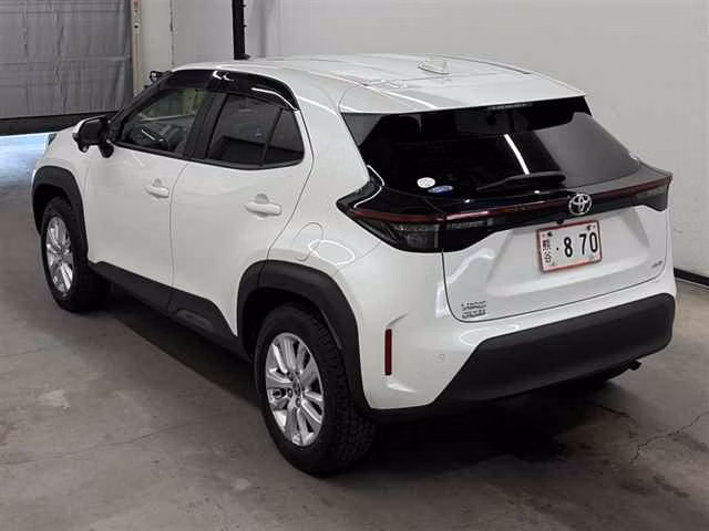 TOYOTA YARIS CROSS