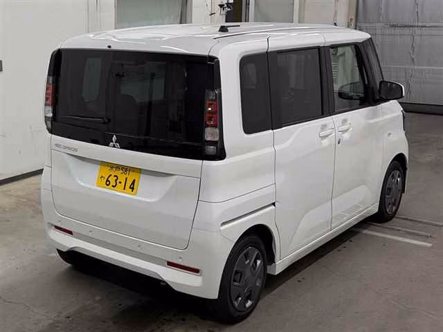 MITSUBISHI EK SPACE
