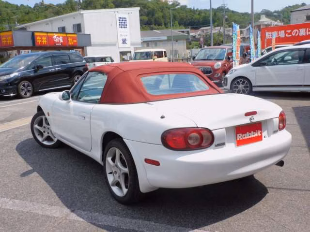 MAZDA ROADSTER