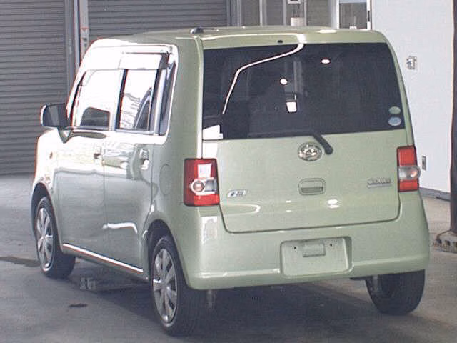 DAIHATSU MOVE CONTE