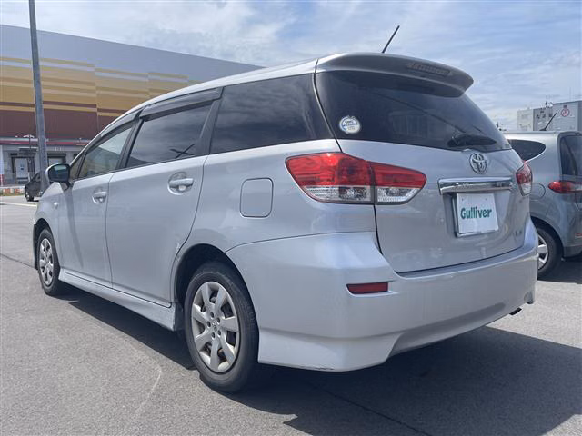 TOYOTA WISH