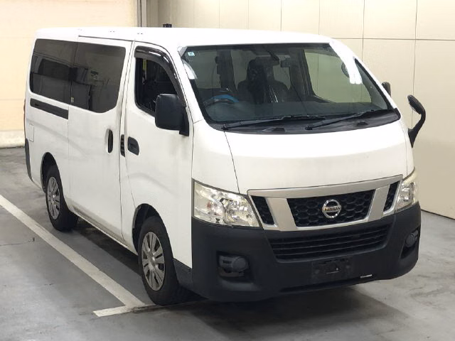 NISSAN NV350 CARAVAN
