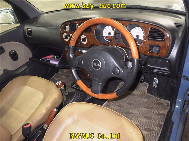 DAIHATSU MIRA GINO