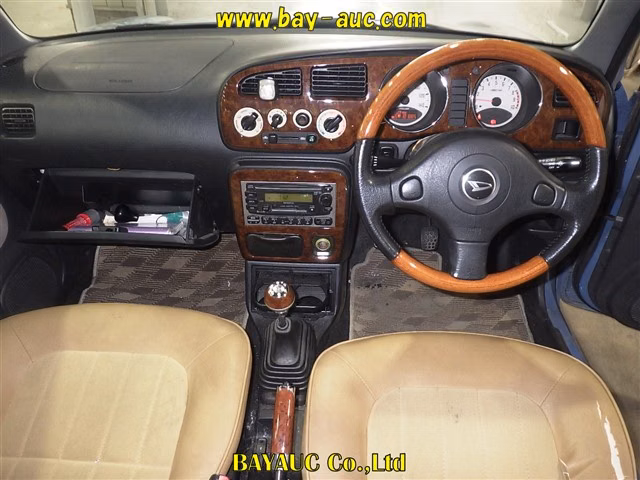 DAIHATSU MIRA GINO