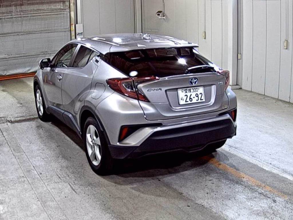 TOYOTA C-HR