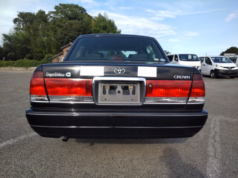 TOYOTA CROWN