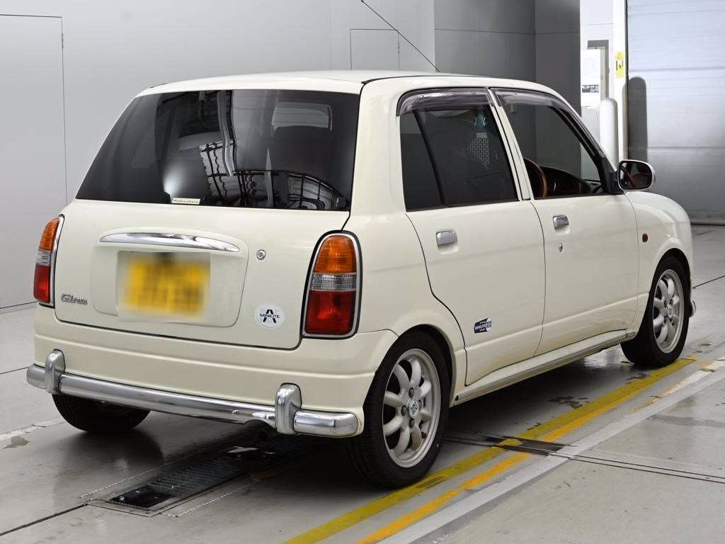 DAIHATSU MIRA GINO