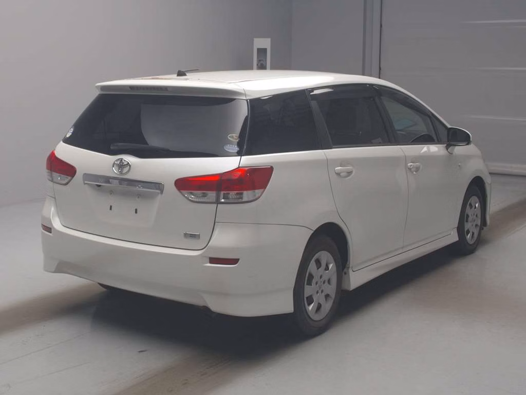TOYOTA WISH