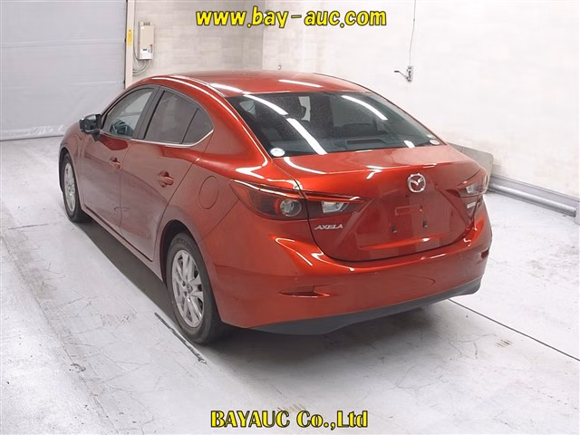 MAZDA AXELA