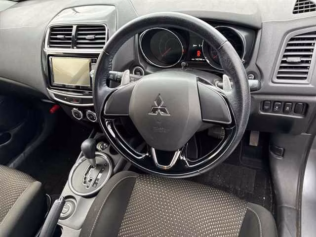 MITSUBISHI RVR