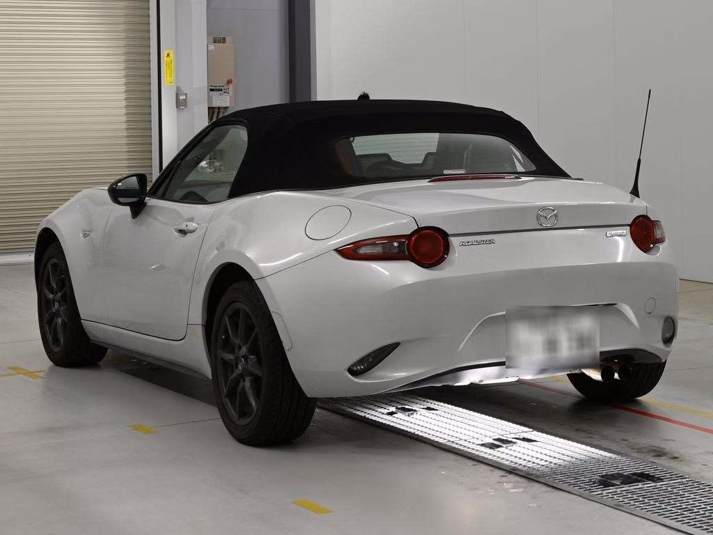 MAZDA MX-5