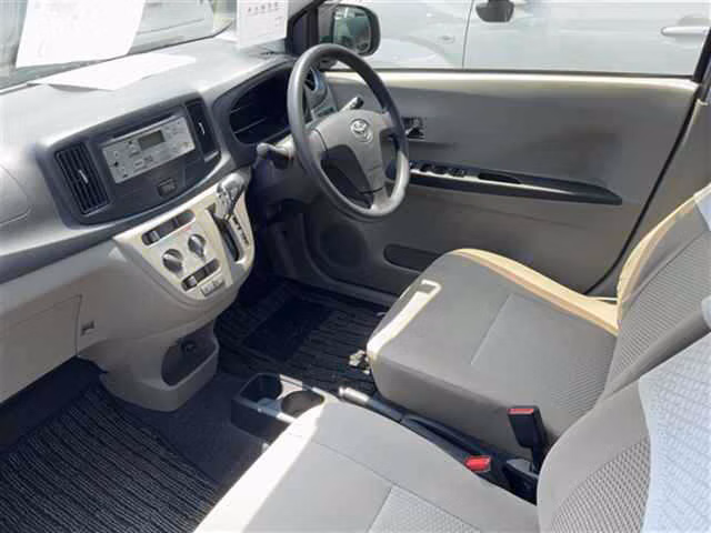 TOYOTA PIXIS EPOCH