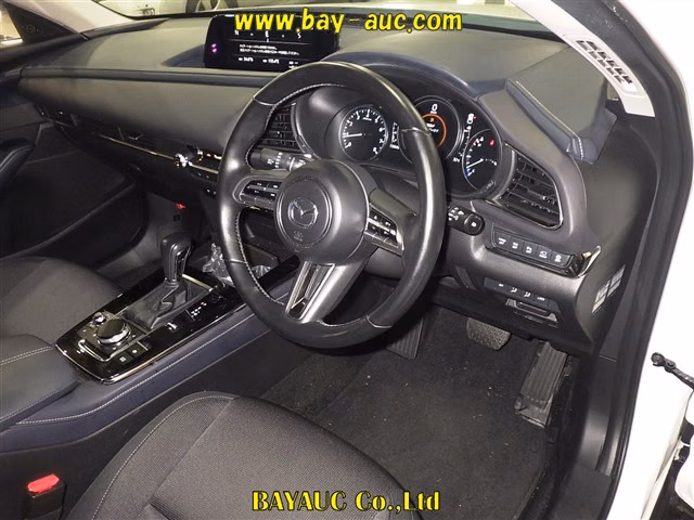 MAZDA CX-30