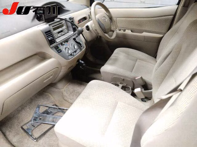 TOYOTA RAUM