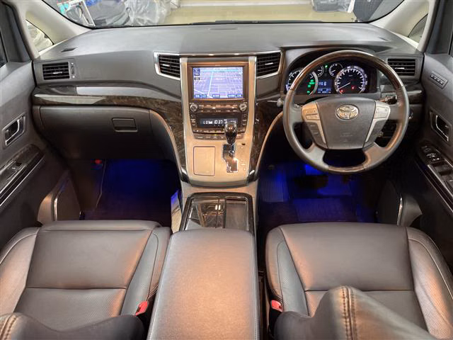 TOYOTA ALPHARD