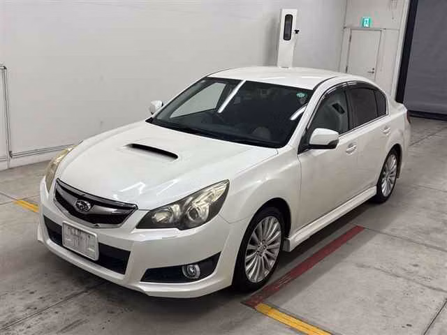 SUBARU LEGACY B4