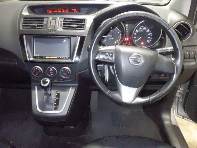 NISSAN LAFESTA