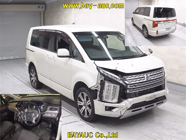 MITSUBISHI DELICA D:5
