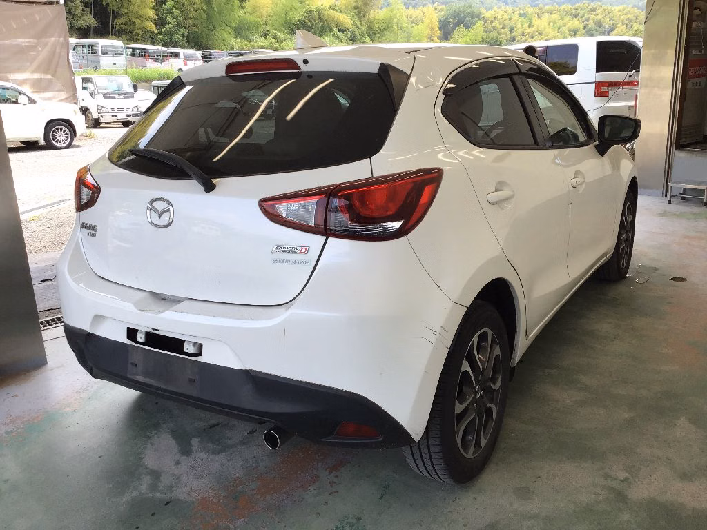 MAZDA MAZDA2