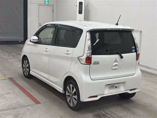 MITSUBISHI EK CUSTOM