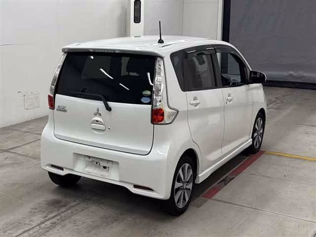 MITSUBISHI EK CUSTOM