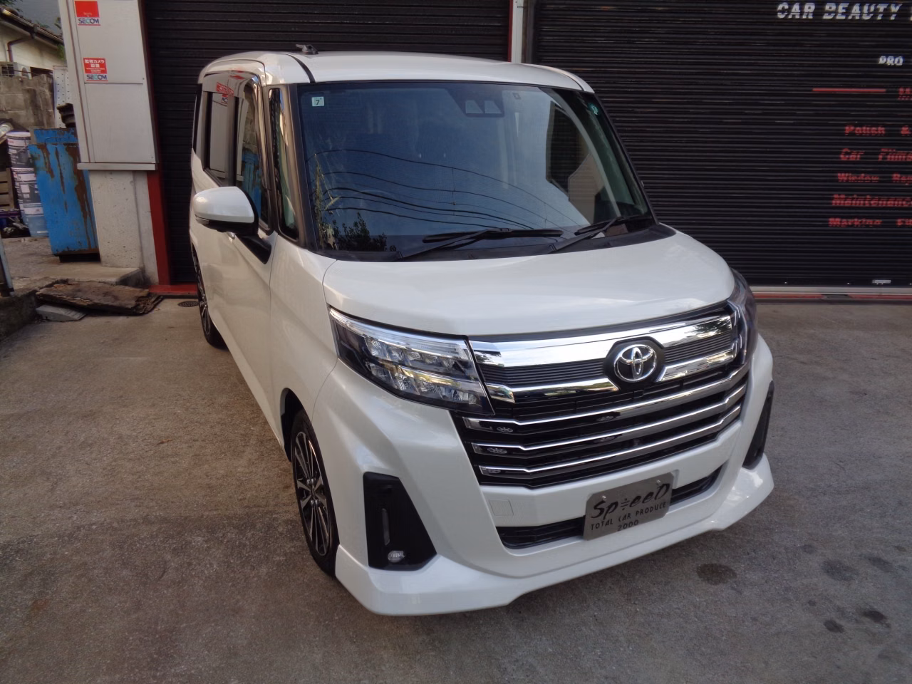 TOYOTA ROOMY