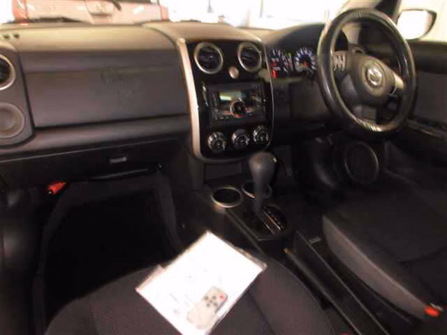 MAZDA VERISA