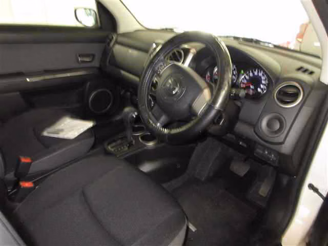 MAZDA VERISA