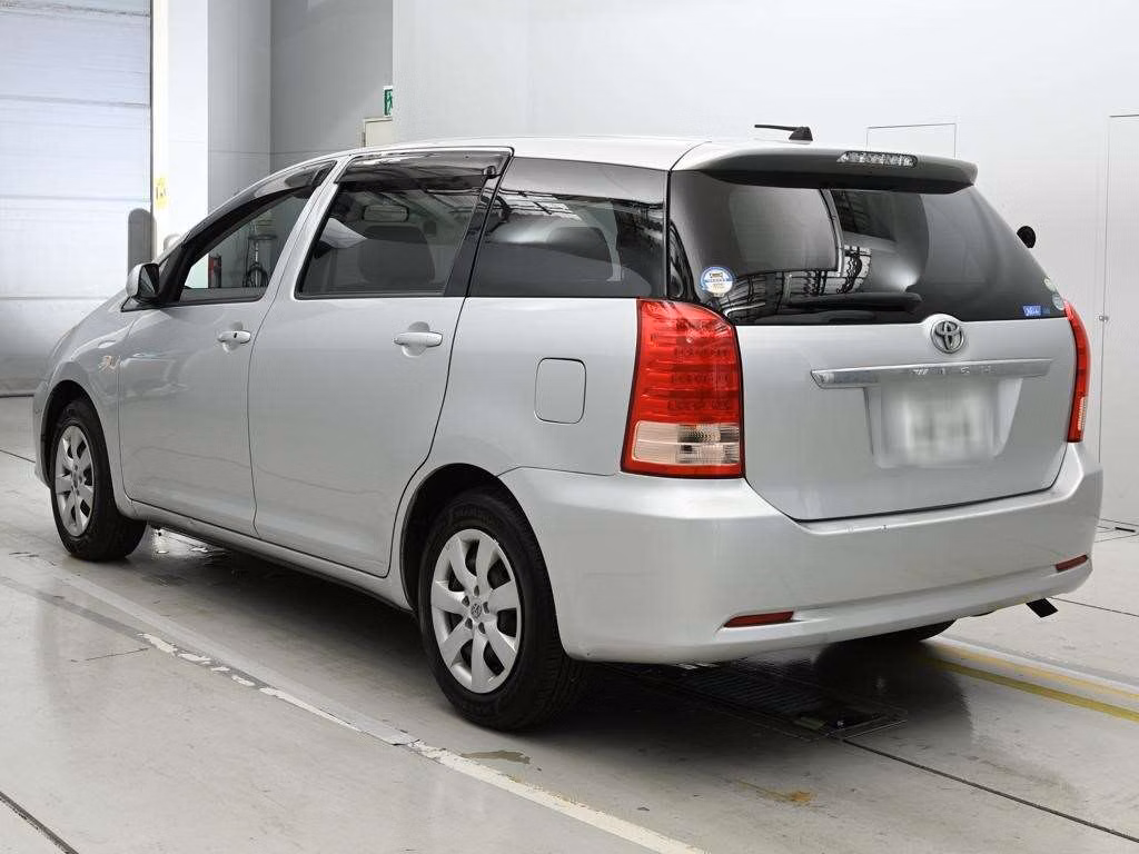 TOYOTA WISH