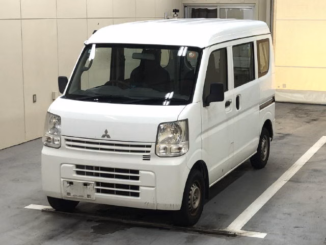 MITSUBISHI MINICAB