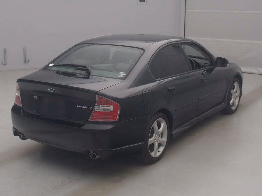SUBARU LEGACY B4