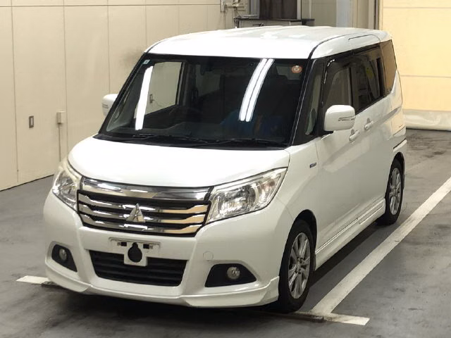 MITSUBISHI DELICA D:2