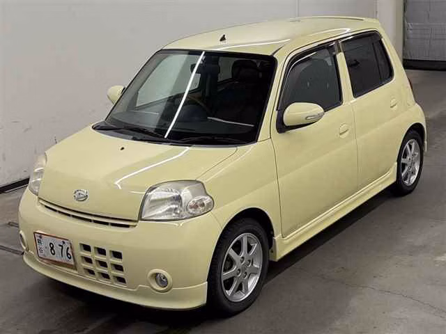 DAIHATSU ESSE