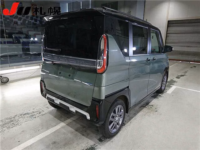 MITSUBISHI DELICA MINI