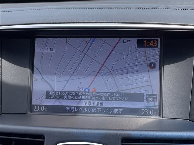 NISSAN FUGA