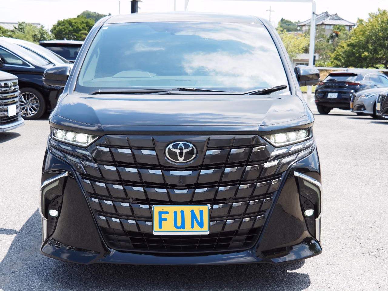 TOYOTA ALPHARD