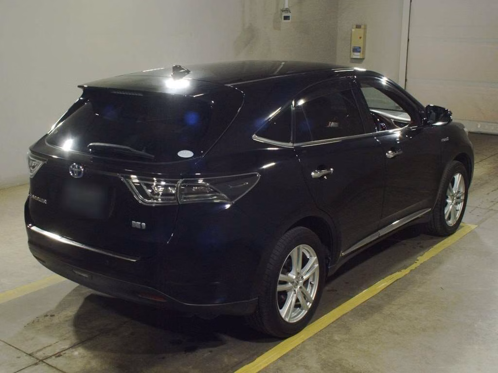 TOYOTA HARRIER