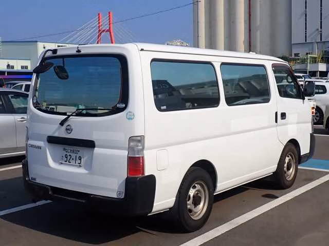NISSAN CARAVAN
