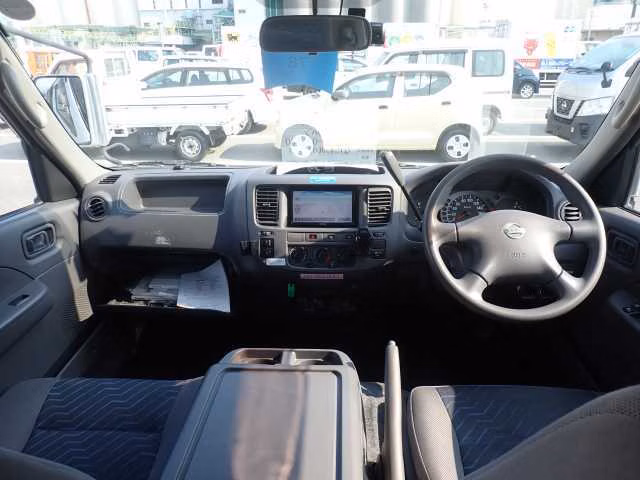 NISSAN CARAVAN