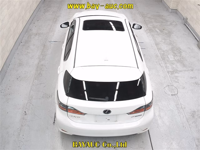 LEXUS CT200H
